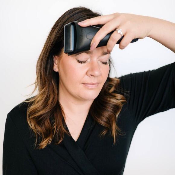 The BodyLove Ice Roller NWT - Refresh, Relieve, Radiate - Picture 4 of 12